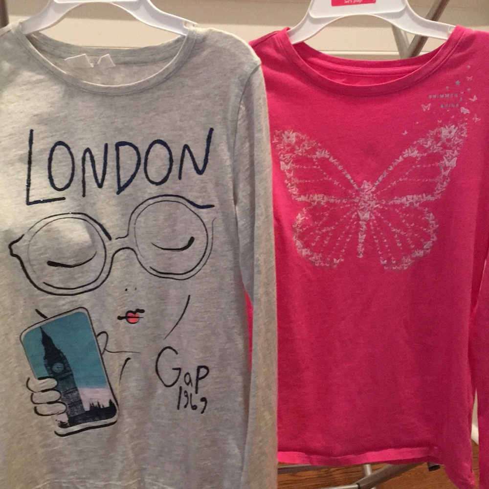 2 girls shirts
